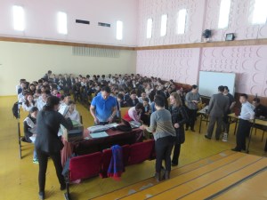 Getting set up to lecture about American colleges and universities to a students audience in Sukhbaatar, Selenge.
